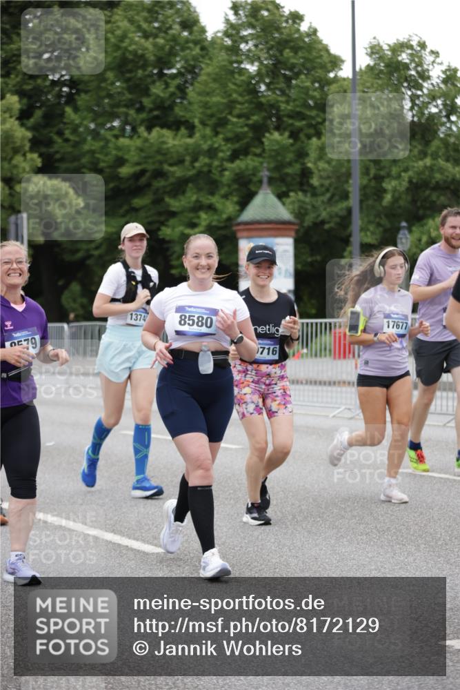 29.06.2025 - hella hamburg halbmarathon Jannik Wohlers http://msf.ph/oto/8172129 29.06.2025 11:06:54 Lombardsbrücke 1638, 2168, 2253, 2389, 3078, 3669, 4243, 4899, 5270, 5445, 5448, 5819, 7994, 7995, 8109, 8201, 8246, 8339, 8384, 8579, 8580, 8604, 8640, 9541, 9589, 9732, 10289, 10406, 10475, 10716, 10983, 11148, 12034, 12052, 12913, 13745, 13946, 14446, 14941, 15117, 15202, 15207, 15545, 15801, 16277, 16278, 16726, 17094, 17677, 17869, 17870, 18284, 18703 meine-sportfotos.de