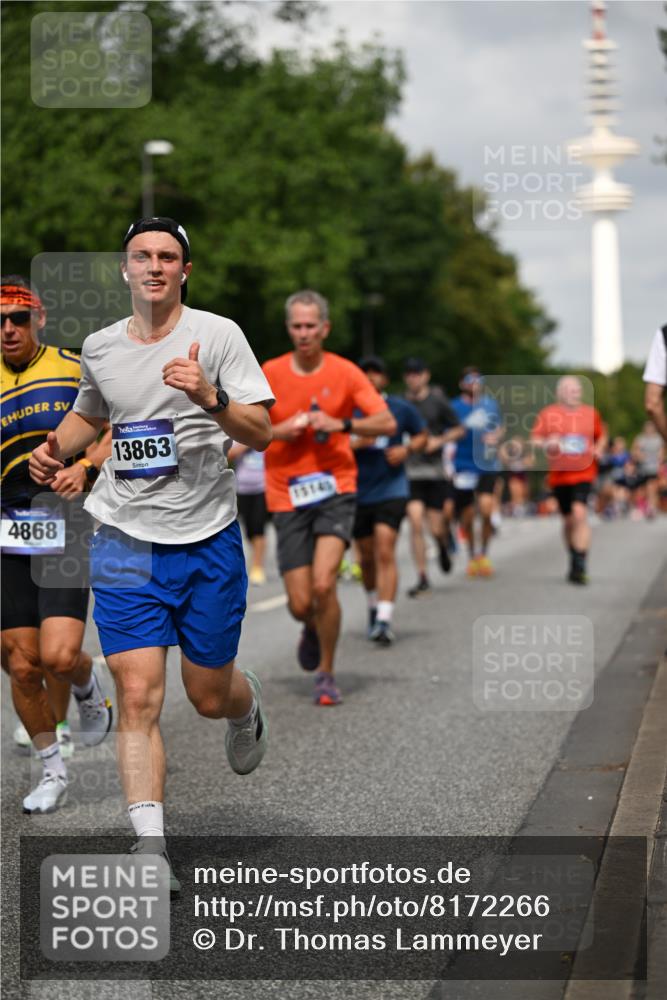 29.06.2025 - hella hamburg halbmarathon Dr. Thomas Lammeyer http://msf.ph/oto/8172266 29.06.2025 10:09:48 Kennedybrücke 2288, 3461, 4014, 4220, 4782, 4868, 5073, 5762, 7138, 7302, 8727, 8894, 9019, 9075, 9339, 9361, 9559, 9736, 9737, 9738, 10343, 10791, 10998 meine-sportfotos.de