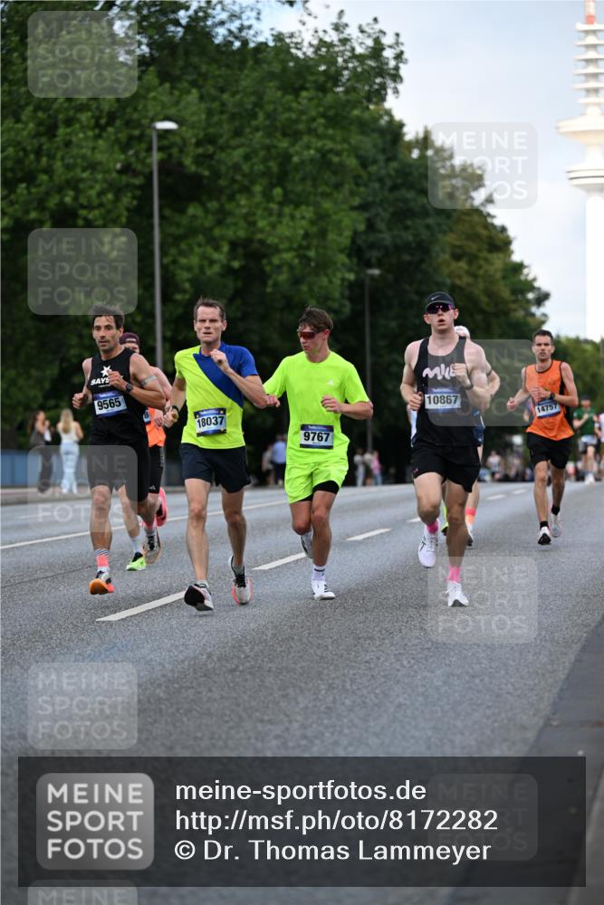 29.06.2025 - hella hamburg halbmarathon Dr. Thomas Lammeyer http://msf.ph/oto/8172282 29.06.2025 09:46:22 Kennedybrücke 1271, 4338, 7380, 9097, 9385, 9565, 9767, 10867 meine-sportfotos.de