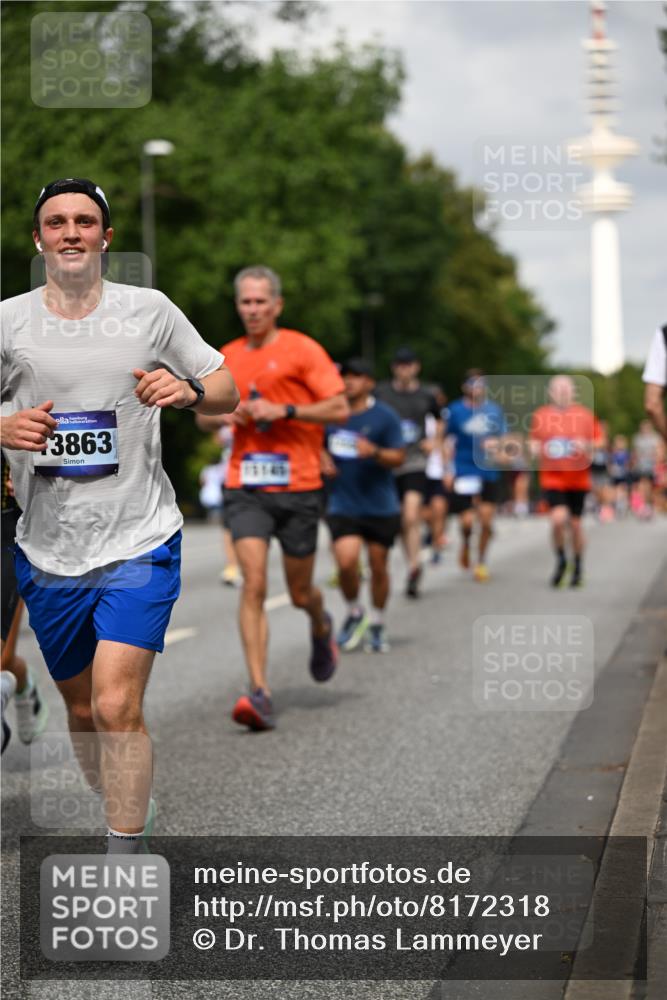 29.06.2025 - hella hamburg halbmarathon Dr. Thomas Lammeyer http://msf.ph/oto/8172318 29.06.2025 10:09:49 Kennedybrücke 2288, 3461, 4014, 4220, 4782, 4868, 5073, 5762, 7138, 7302, 8727, 8894, 9075, 9339, 9361, 9477, 9559, 9736, 9737, 9738, 10343, 10791, 10998 meine-sportfotos.de