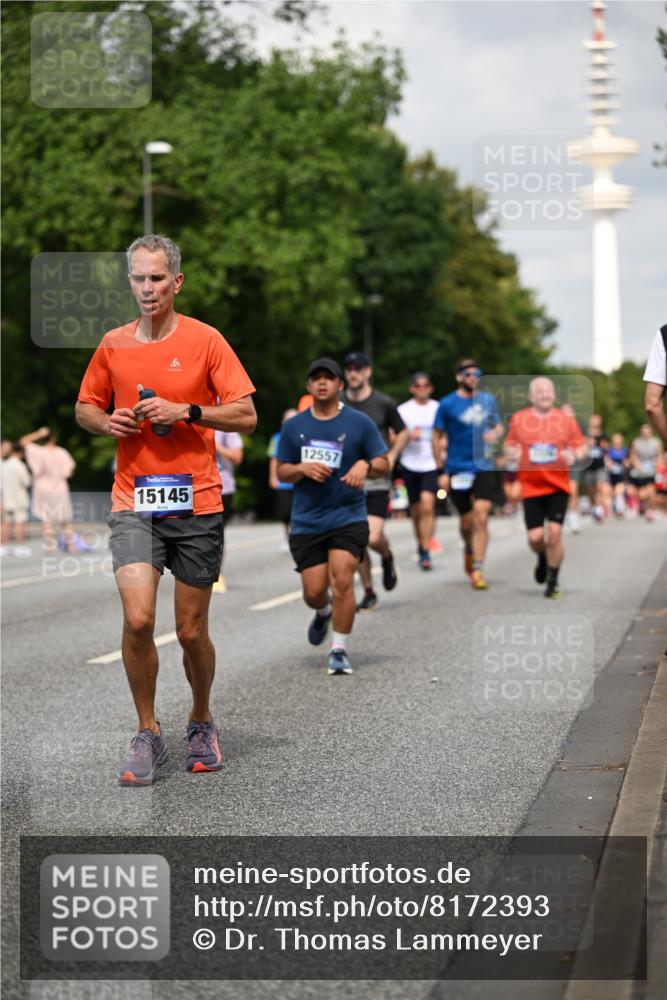 29.06.2025 - hella hamburg halbmarathon Dr. Thomas Lammeyer http://msf.ph/oto/8172393 29.06.2025 10:09:49 Kennedybrücke 2288, 3461, 4014, 4220, 4782, 4868, 5073, 5762, 7138, 7302, 8727, 8894, 9075, 9339, 9361, 9477, 9559, 9736, 9737, 9738, 10343, 10791, 10998 meine-sportfotos.de