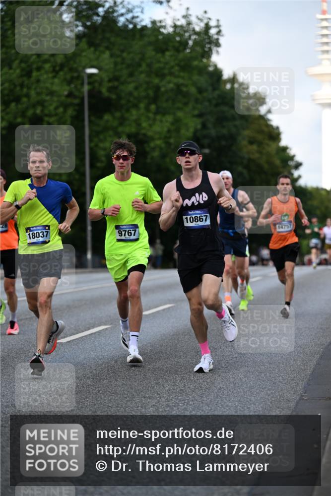 29.06.2025 - hella hamburg halbmarathon Dr. Thomas Lammeyer http://msf.ph/oto/8172406 29.06.2025 09:46:23 Kennedybrücke 1271, 4338, 7380, 9097, 9385, 9565, 9767, 10867 meine-sportfotos.de