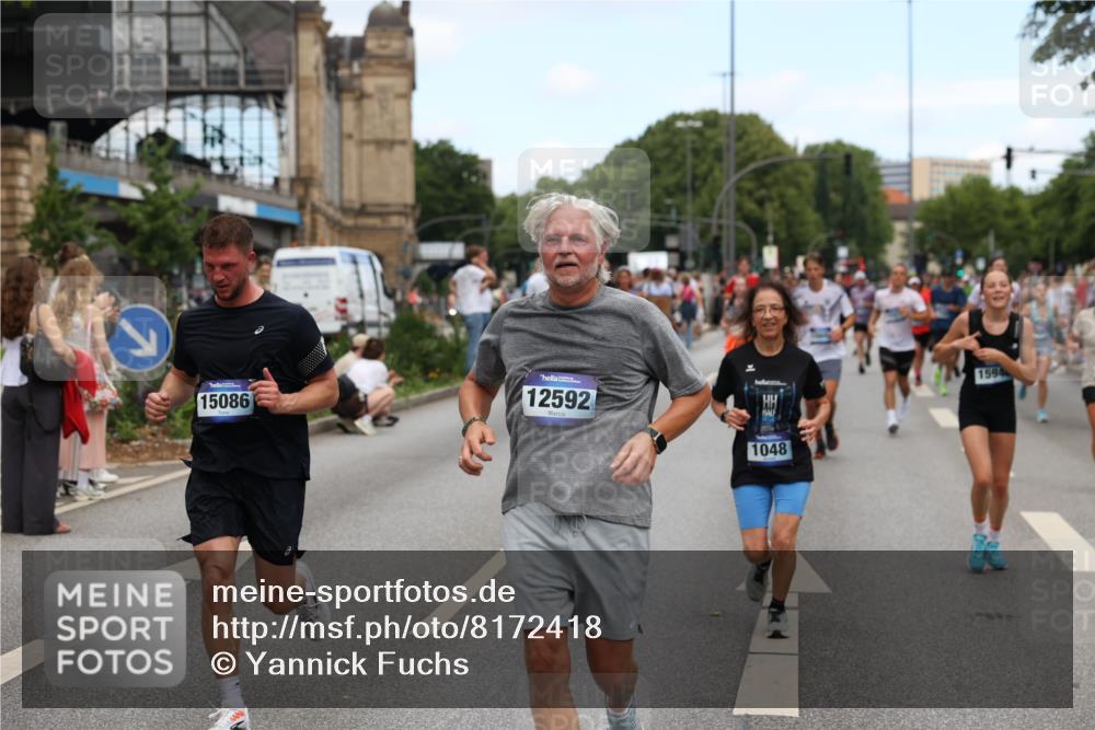 29.06.2025 - hella hamburg halbmarathon Yannick Fuchs http://msf.ph/oto/8172418 29.06.2025 11:19:24 20KM 1011, 1048, 1458, 1773, 2925, 3678, 3817, 4793, 4829, 5759, 5929, 5930, 6556, 6736, 8144, 9152, 9576, 9966, 10687, 10989, 11376, 11634, 11999, 12278, 12384, 12442, 12470, 12592, 13460, 13829, 14143, 15086, 15104, 15608, 15757, 15948, 16038, 17299, 18278, 18439, 18818, 18949, 18976 meine-sportfotos.de