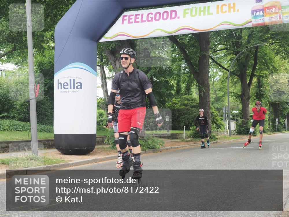 29.06.2025 - hella hamburg halbmarathon KatJ http://msf.ph/oto/8172422 29.06.2025 09:19:11 Zwischen KM18-KM19  meine-sportfotos.de