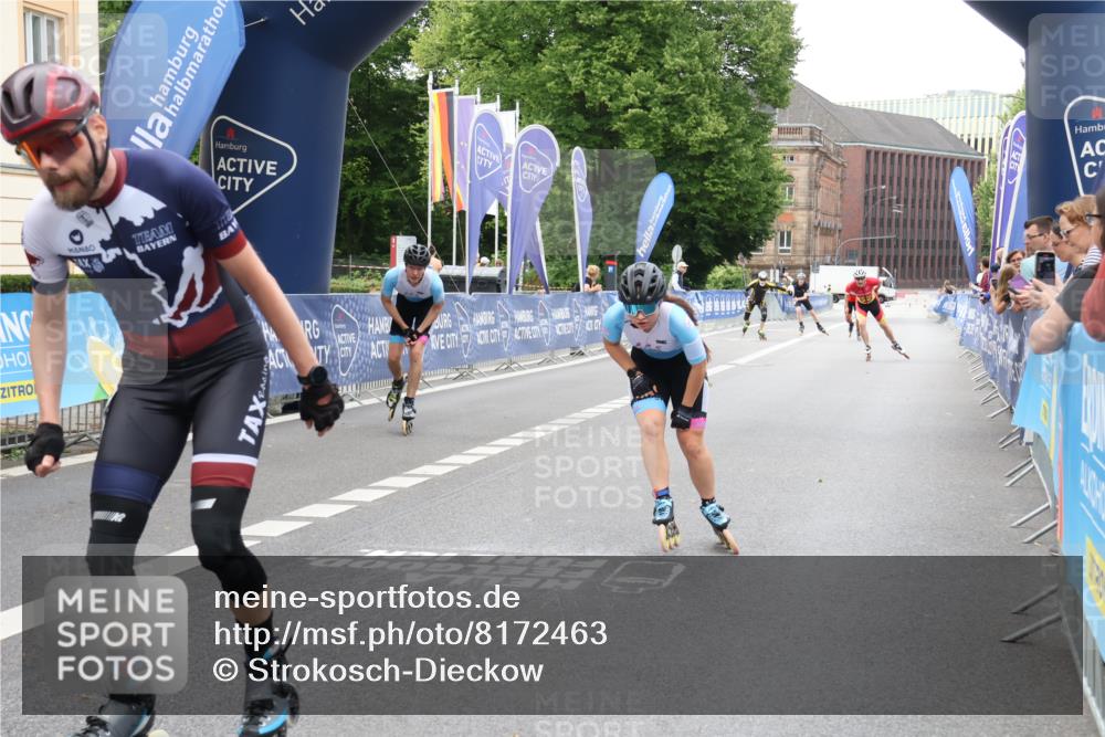 29.06.2025 - hella hamburg halbmarathon Strokosch-Dieckow http://msf.ph/oto/8172463 29.06.2025 09:12:42 Ziel 20130, 20196, 20374, 20426, 20443, 20448, 20464 meine-sportfotos.de