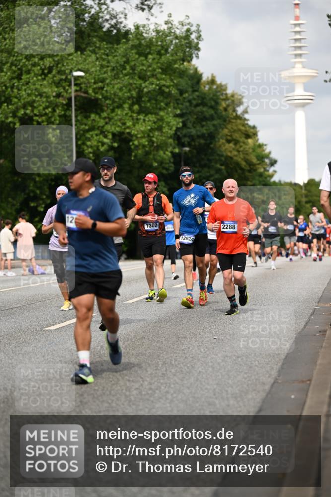 29.06.2025 - hella hamburg halbmarathon Dr. Thomas Lammeyer http://msf.ph/oto/8172540 29.06.2025 10:09:51 Kennedybrücke 1229, 1842, 2288, 3461, 4014, 4220, 4782, 4868, 5073, 5762, 7138, 7302, 8049, 8727, 8894, 9339, 9361, 9477, 9559, 9736, 9737, 9738, 10343, 10791, 10998 meine-sportfotos.de