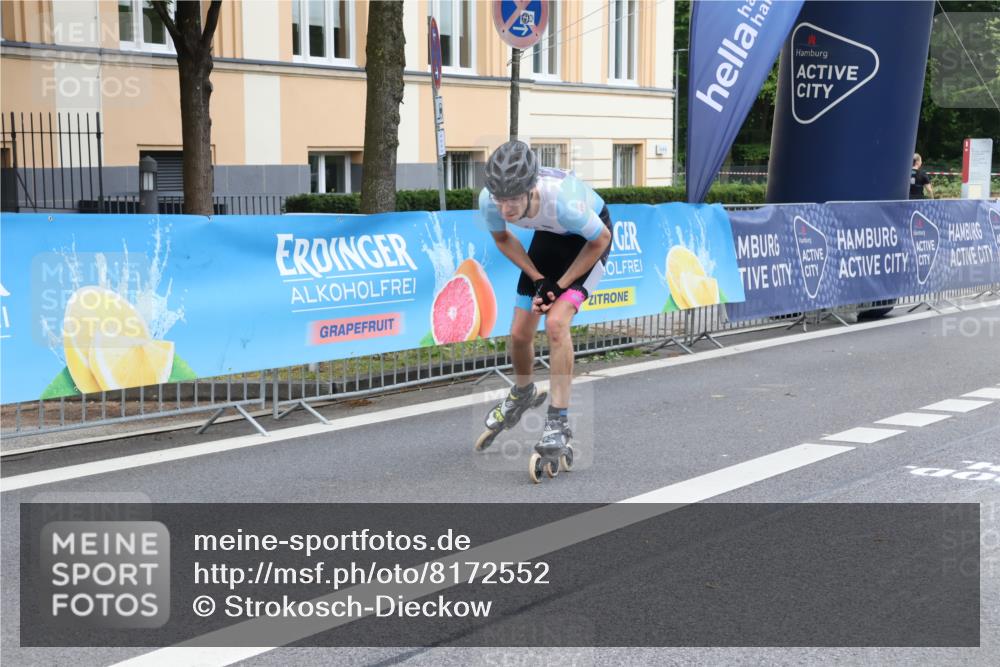 29.06.2025 - hella hamburg halbmarathon Strokosch-Dieckow http://msf.ph/oto/8172552 29.06.2025 09:12:44 Ziel 20196, 20374, 20426, 20443, 20464 meine-sportfotos.de
