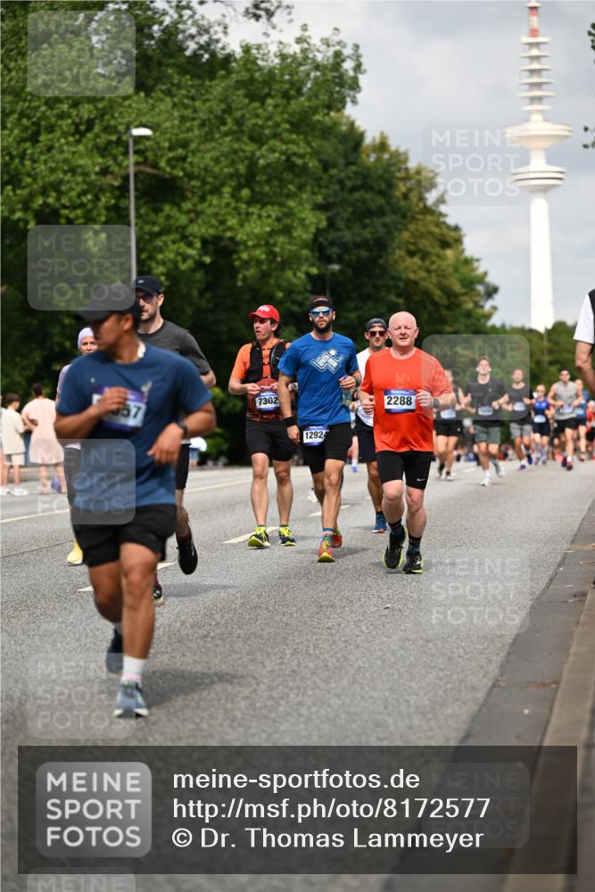 29.06.2025 - hella hamburg halbmarathon Dr. Thomas Lammeyer http://msf.ph/oto/8172577 29.06.2025 10:09:51 Kennedybrücke 1229, 1842, 2288, 3461, 4014, 4220, 4782, 4868, 5073, 5762, 7138, 7302, 8049, 8727, 8894, 9339, 9361, 9477, 9559, 9736, 9737, 9738, 10343, 10791, 10998 meine-sportfotos.de