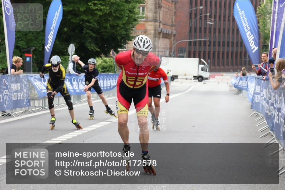 29.06.2025 - hella hamburg halbmarathon Strokosch-Dieckow http://msf.ph/oto/8172578 29.06.2025 09:12:45 Ziel 20196, 20374, 20426, 20464 meine-sportfotos.de