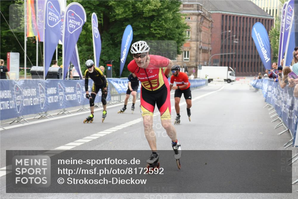 29.06.2025 - hella hamburg halbmarathon Strokosch-Dieckow http://msf.ph/oto/8172592 29.06.2025 09:12:46 Ziel 20196, 20374, 20426, 20464 meine-sportfotos.de