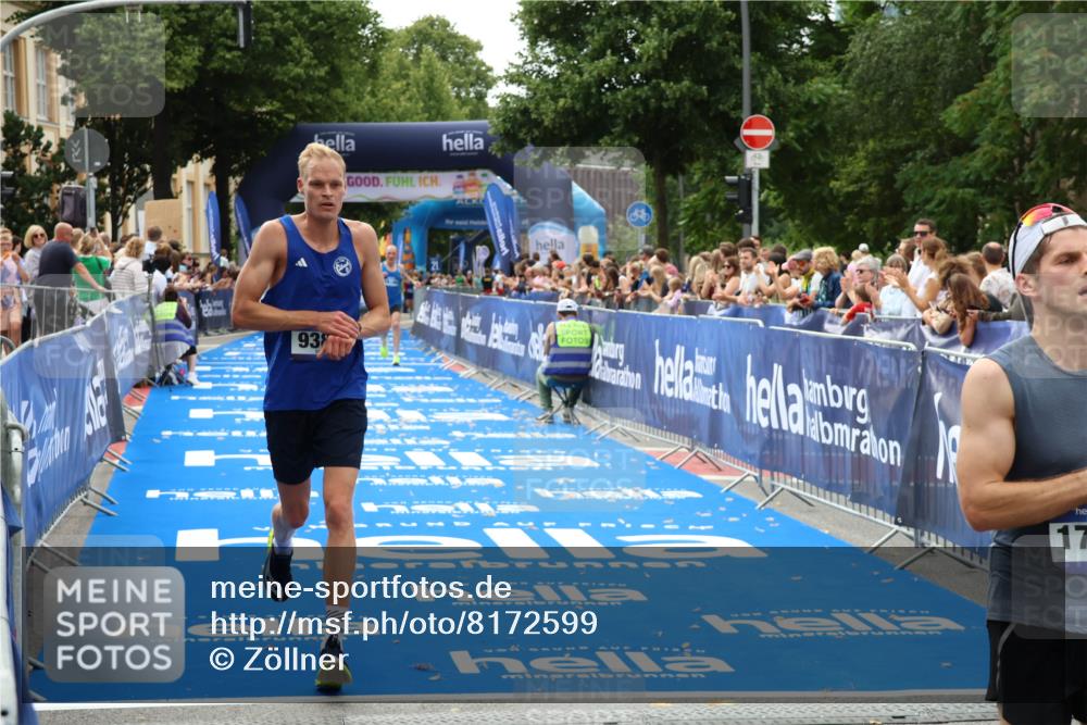 29.06.2025 - hella hamburg halbmarathon Zöllner http://msf.ph/oto/8172599 29.06.2025 10:23:35 Ziel 9385, 16169, 17771 meine-sportfotos.de