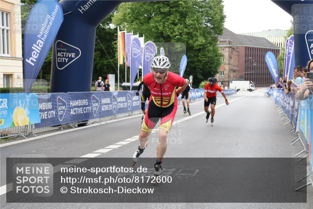 29.06.2025 - hella hamburg halbmarathon Strokosch-Dieckow http://msf.ph/oto/8172600 29.06.2025 09:12:46 Ziel 20196, 20374, 20426, 20464 meine-sportfotos.de