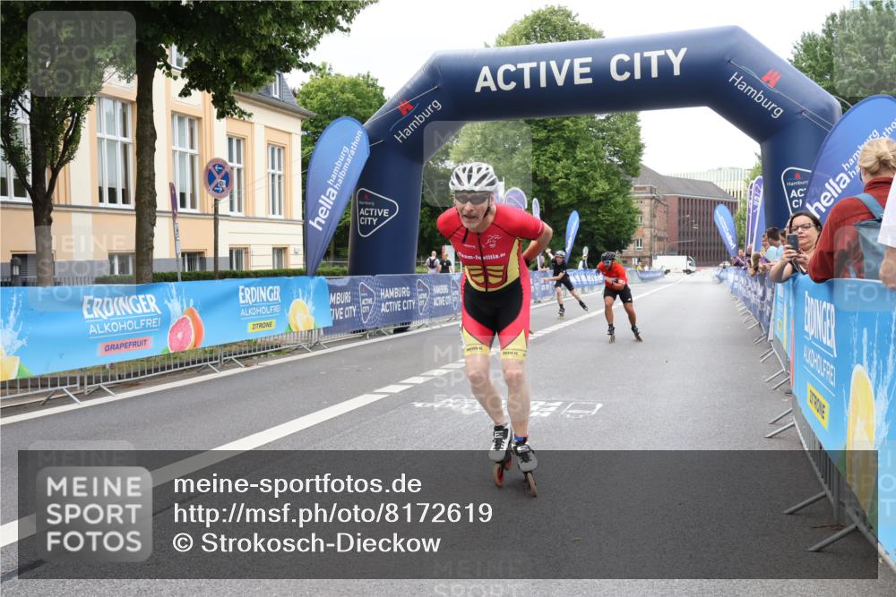 29.06.2025 - hella hamburg halbmarathon Strokosch-Dieckow http://msf.ph/oto/8172619 29.06.2025 09:12:47 Ziel 20196, 20374, 20426, 20464 meine-sportfotos.de