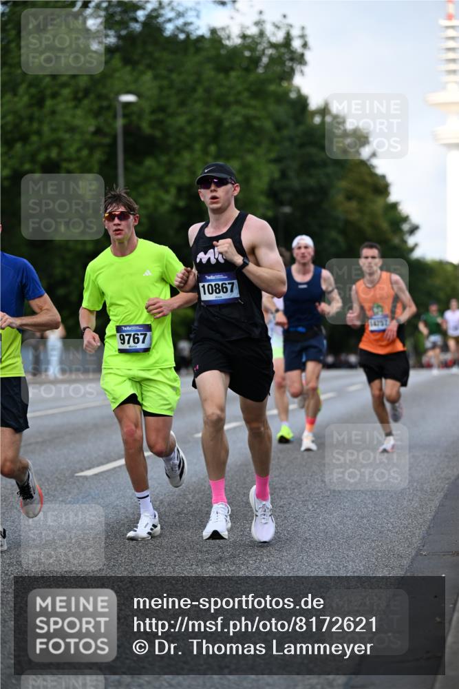 29.06.2025 - hella hamburg halbmarathon Dr. Thomas Lammeyer http://msf.ph/oto/8172621 29.06.2025 09:46:24 Kennedybrücke 1271, 7380, 9097, 9385, 9565, 9767, 10867 meine-sportfotos.de