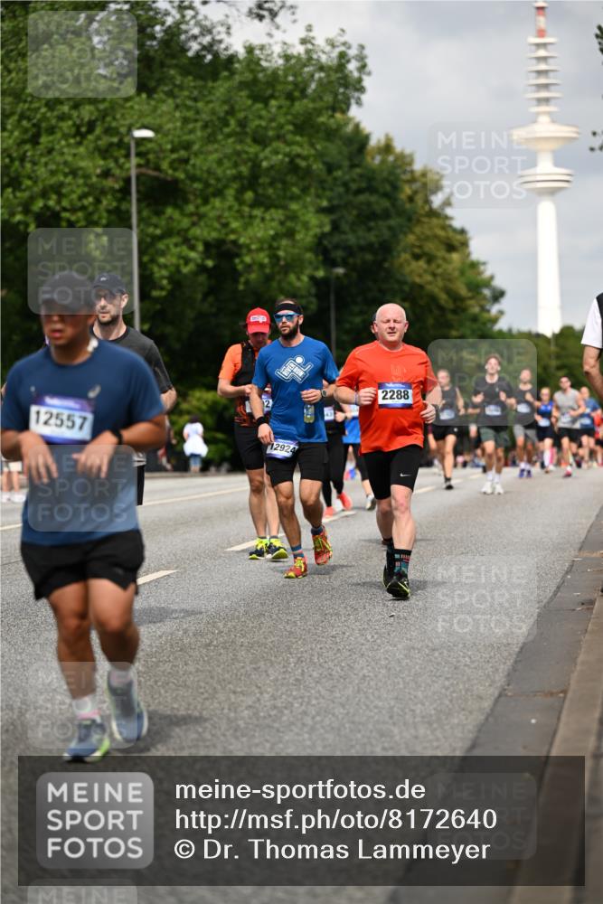 29.06.2025 - hella hamburg halbmarathon Dr. Thomas Lammeyer http://msf.ph/oto/8172640 29.06.2025 10:09:52 Kennedybrücke 1229, 1842, 2288, 3461, 4014, 4220, 4782, 4868, 5073, 5762, 7138, 7302, 8049, 8727, 8894, 9339, 9361, 9477, 9736, 9737, 9738, 9917, 10343, 10791, 10998 meine-sportfotos.de
