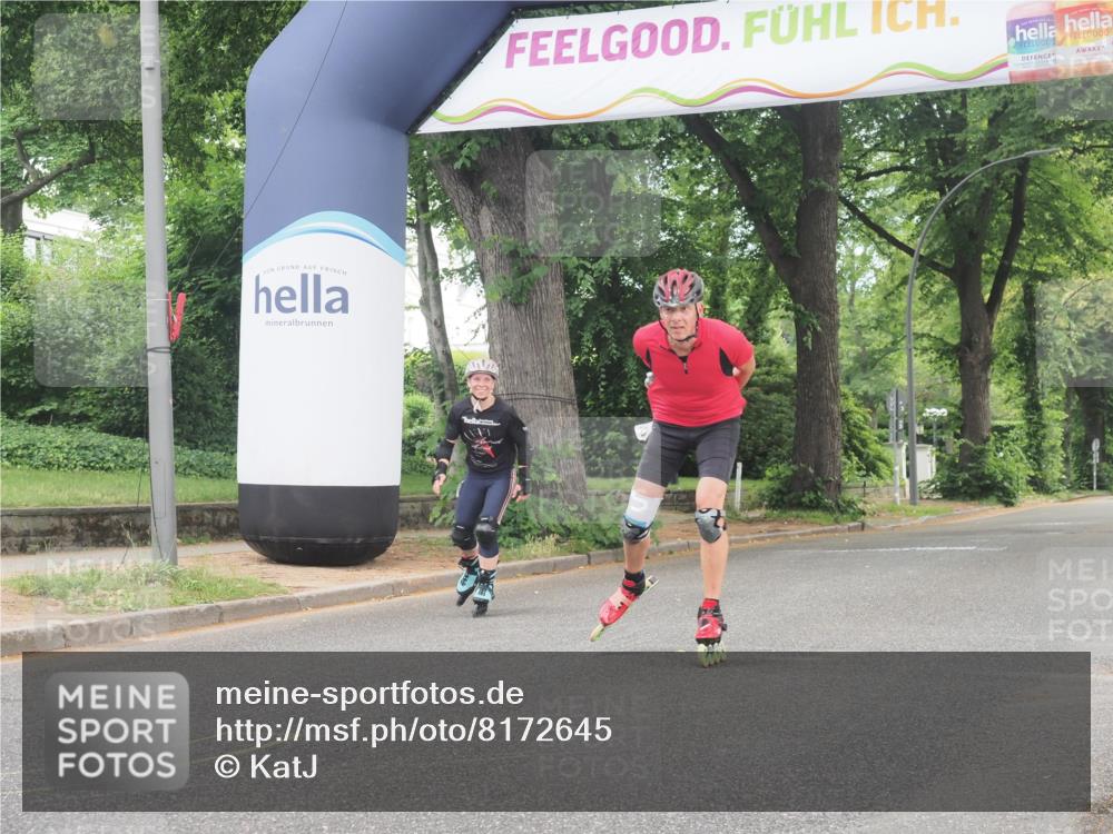 29.06.2025 - hella hamburg halbmarathon KatJ http://msf.ph/oto/8172645 29.06.2025 09:19:12 Zwischen KM18-KM19  meine-sportfotos.de