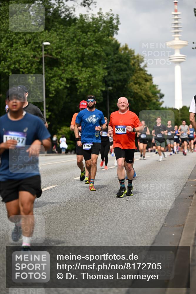 29.06.2025 - hella hamburg halbmarathon Dr. Thomas Lammeyer http://msf.ph/oto/8172705 29.06.2025 10:09:52 Kennedybrücke 1229, 1842, 2288, 3461, 4014, 4220, 4782, 4868, 5073, 5762, 7138, 7302, 8049, 8727, 8894, 9339, 9361, 9477, 9736, 9737, 9738, 9917, 10343, 10791, 10998 meine-sportfotos.de