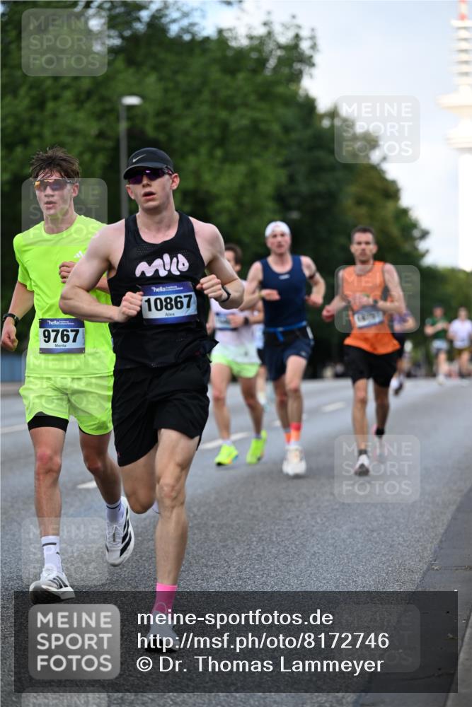 29.06.2025 - hella hamburg halbmarathon Dr. Thomas Lammeyer http://msf.ph/oto/8172746 29.06.2025 09:46:24 Kennedybrücke 1271, 7380, 9097, 9385, 9565, 9767, 10867 meine-sportfotos.de