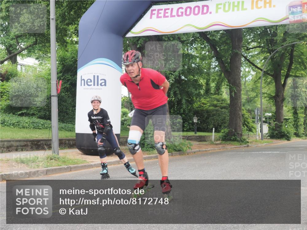 29.06.2025 - hella hamburg halbmarathon KatJ http://msf.ph/oto/8172748 29.06.2025 09:19:13 Zwischen KM18-KM19  meine-sportfotos.de