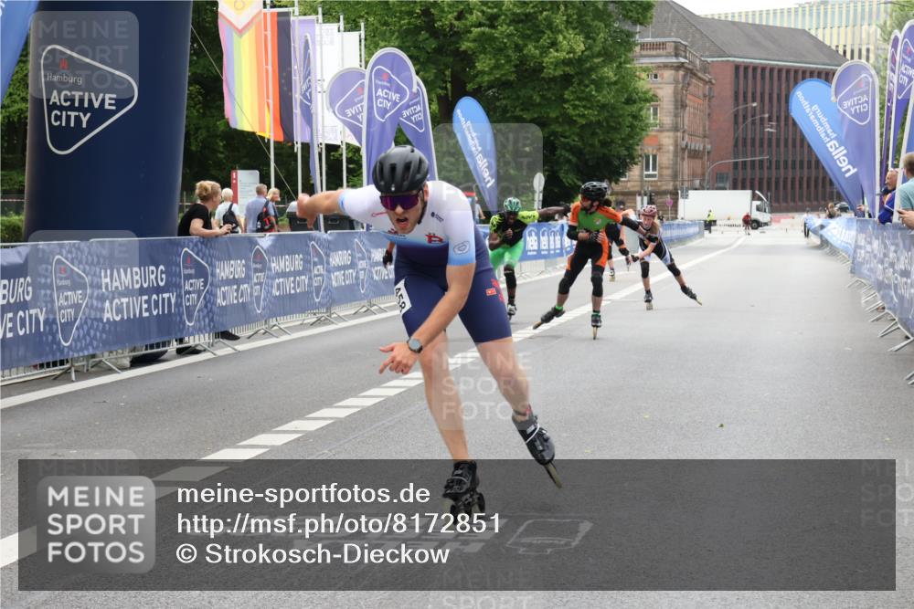 29.06.2025 - hella hamburg halbmarathon Strokosch-Dieckow http://msf.ph/oto/8172851 29.06.2025 09:13:52 Ziel 20173, 20402, 20458, 20466, 20481, 20483 meine-sportfotos.de
