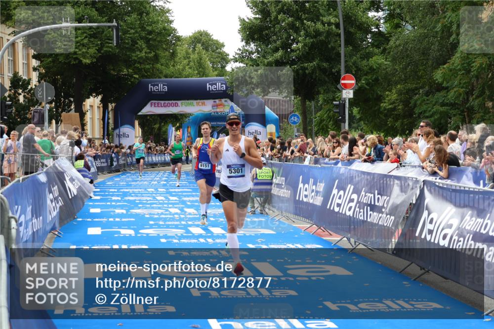 29.06.2025 - hella hamburg halbmarathon Zöllner http://msf.ph/oto/8172877 29.06.2025 10:23:48 Ziel 5301, 6699, 9151, 9447, 10780 meine-sportfotos.de