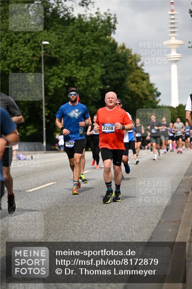 29.06.2025 - hella hamburg halbmarathon Dr. Thomas Lammeyer http://msf.ph/oto/8172879 29.06.2025 10:09:53 Kennedybrücke 1229, 1842, 2288, 3461, 4014, 4220, 4782, 4868, 5073, 5762, 7138, 7302, 8049, 8727, 8894, 9339, 9361, 9477, 9736, 9737, 9738, 9917, 10343, 10791, 10998 meine-sportfotos.de