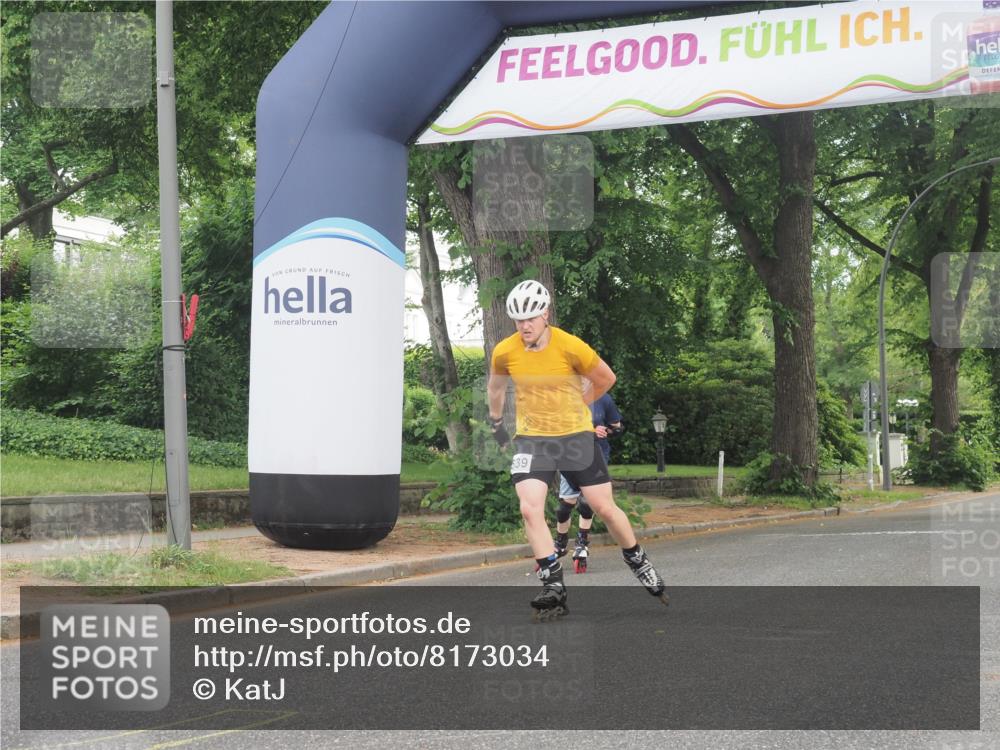 29.06.2025 - hella hamburg halbmarathon KatJ http://msf.ph/oto/8173034 29.06.2025 09:20:05 Zwischen KM18-KM19  meine-sportfotos.de