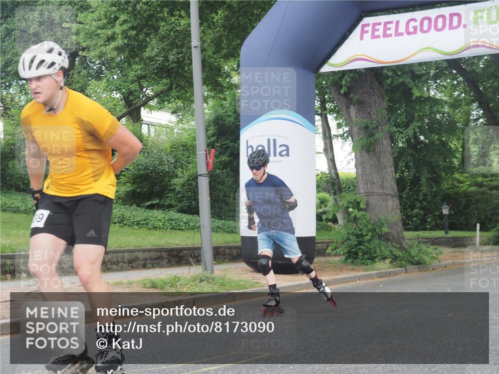 29.06.2025 - hella hamburg halbmarathon KatJ http://msf.ph/oto/8173090 29.06.2025 09:20:06 Zwischen KM18-KM19  meine-sportfotos.de