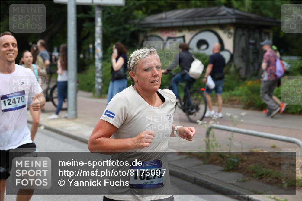 29.06.2025 - hella hamburg halbmarathon Yannick Fuchs http://msf.ph/oto/8173097 29.06.2025 11:19:30 20KM 1011, 1048, 1294, 1458, 1747, 2925, 3678, 3817, 4198, 4829, 5759, 5929, 5930, 6249, 6556, 7446, 7447, 8144, 9152, 10687, 10989, 11634, 11999, 12041, 12210, 12278, 12384, 12442, 12470, 12592, 14143, 15086, 15104, 15608, 15948, 16038, 16838, 17238, 17299, 17416, 18278, 18439, 18818, 18851, 18949, 18976 meine-sportfotos.de