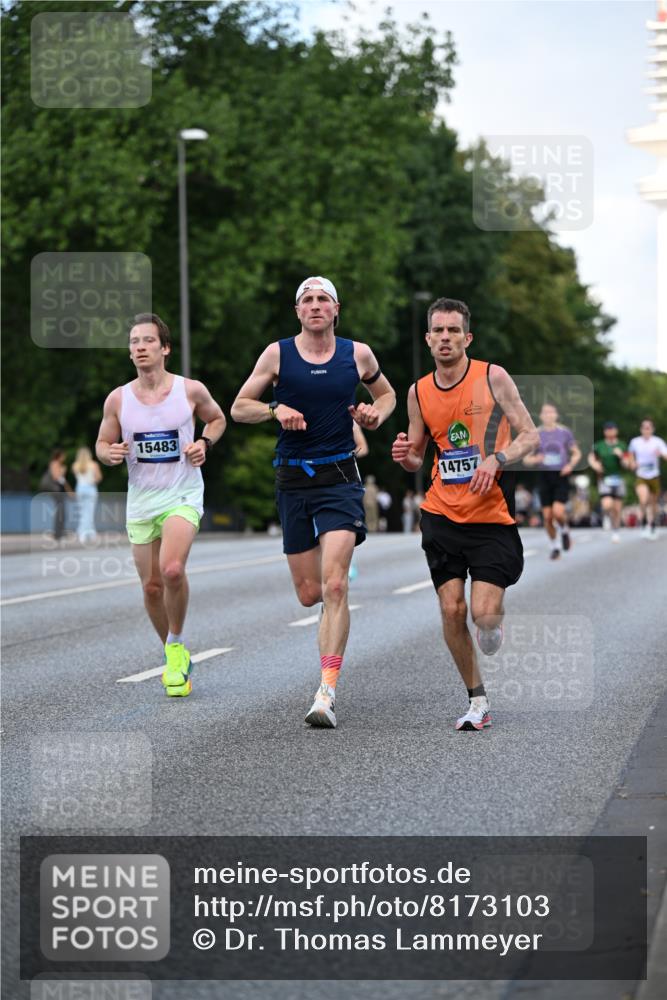 29.06.2025 - hella hamburg halbmarathon Dr. Thomas Lammeyer http://msf.ph/oto/8173103 29.06.2025 09:46:25 Kennedybrücke 1271, 7380, 9097, 9385, 9565, 9767, 10867 meine-sportfotos.de