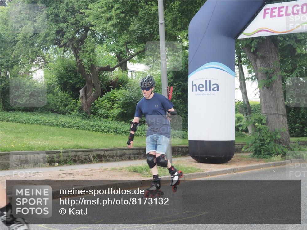 29.06.2025 - hella hamburg halbmarathon KatJ http://msf.ph/oto/8173132 29.06.2025 09:20:06 Zwischen KM18-KM19  meine-sportfotos.de