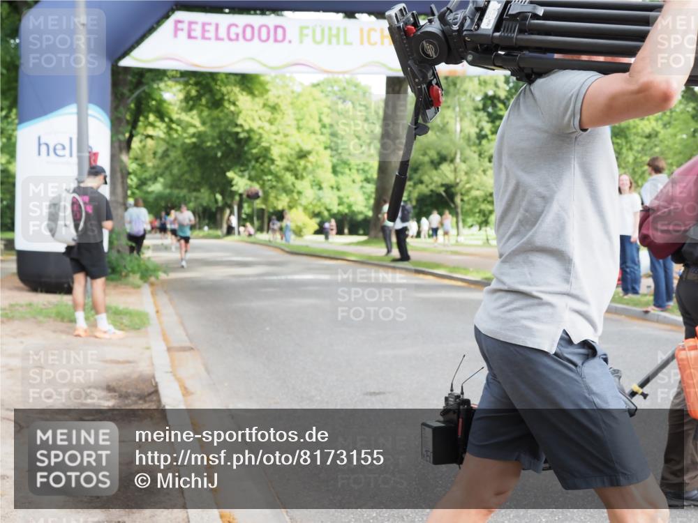 29.06.2025 - hella hamburg halbmarathon MichiJ http://msf.ph/oto/8173155 29.06.2025 10:15:32 Zwischen KM18-KM19 1271, 11994 meine-sportfotos.de