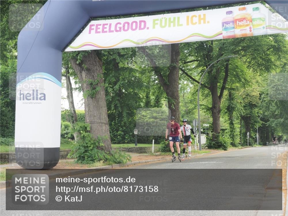 29.06.2025 - hella hamburg halbmarathon KatJ http://msf.ph/oto/8173158 29.06.2025 09:20:17 Zwischen KM18-KM19  meine-sportfotos.de
