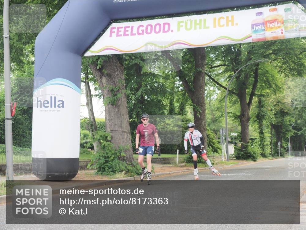 29.06.2025 - hella hamburg halbmarathon KatJ http://msf.ph/oto/8173363 29.06.2025 09:20:19 Zwischen KM18-KM19  meine-sportfotos.de