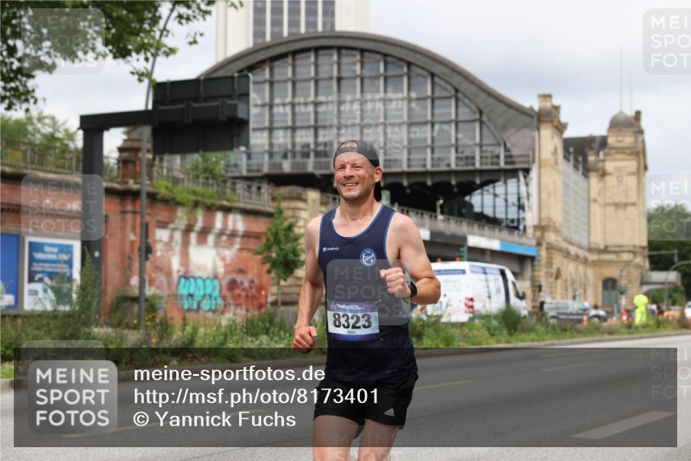 29.06.2025 - hella hamburg halbmarathon Yannick Fuchs http://msf.ph/oto/8173401 29.06.2025 10:25:23 20KM 2689, 8190, 8318, 8323, 10173, 10270, 12049, 12691, 15253, 16713, 17768 meine-sportfotos.de