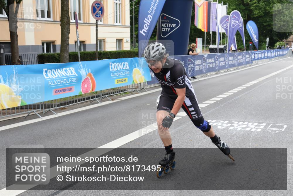 29.06.2025 - hella hamburg halbmarathon Strokosch-Dieckow http://msf.ph/oto/8173495 29.06.2025 09:14:32 Ziel 20112 meine-sportfotos.de