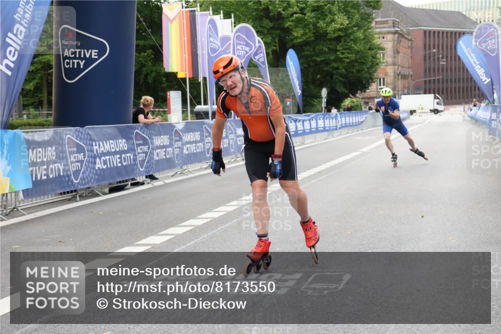 29.06.2025 - hella hamburg halbmarathon Strokosch-Dieckow http://msf.ph/oto/8173550 29.06.2025 09:15:17 Ziel 20237, 20267 meine-sportfotos.de