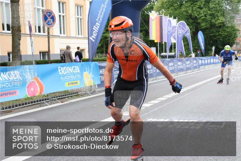 29.06.2025 - hella hamburg halbmarathon Strokosch-Dieckow http://msf.ph/oto/8173574 29.06.2025 09:15:17 Ziel 20237, 20267 meine-sportfotos.de