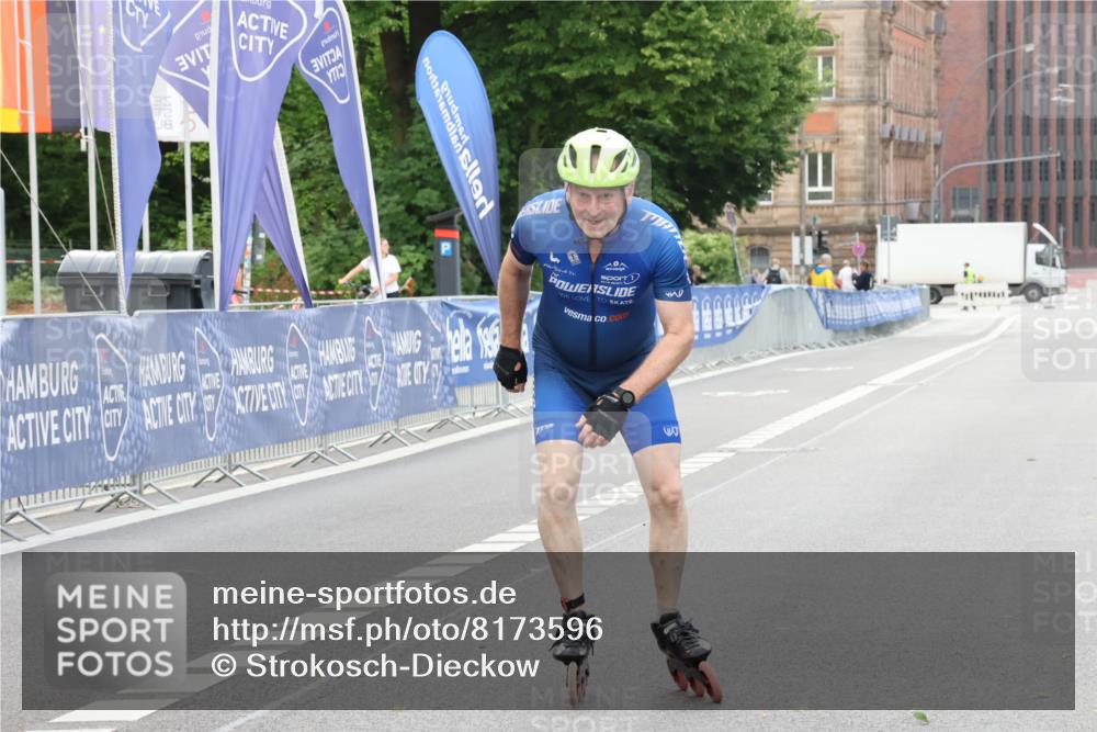 29.06.2025 - hella hamburg halbmarathon Strokosch-Dieckow http://msf.ph/oto/8173596 29.06.2025 09:15:18 Ziel 20237 meine-sportfotos.de