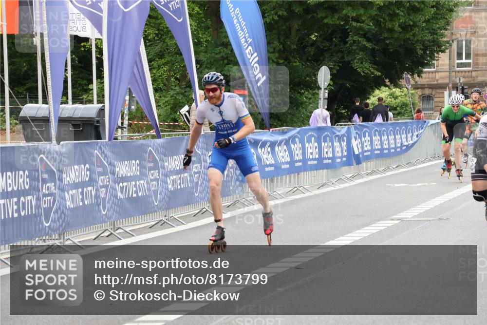29.06.2025 - hella hamburg halbmarathon Strokosch-Dieckow http://msf.ph/oto/8173799 29.06.2025 09:15:57 Ziel 20057, 20122, 20131, 20142, 20182, 20224, 20238, 20269, 20285, 20371, 20389, 20427, 20456, 20492 meine-sportfotos.de
