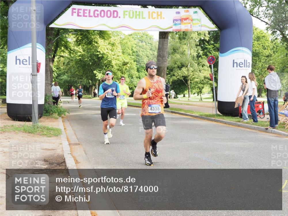 29.06.2025 - hella hamburg halbmarathon MichiJ http://msf.ph/oto/8174000 29.06.2025 10:15:43 Zwischen KM18-KM19 4338, 8376, 9767, 10468, 11228, 17003 meine-sportfotos.de
