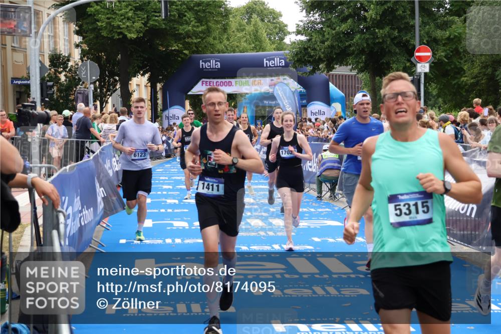 29.06.2025 - hella hamburg halbmarathon Zöllner http://msf.ph/oto/8174095 29.06.2025 10:37:08 Ziel 1385, 1411, 5315, 5923, 6123, 6458, 7482, 9178, 10738, 11120, 15261, 15410, 16992, 17024, 17125, 17658 meine-sportfotos.de