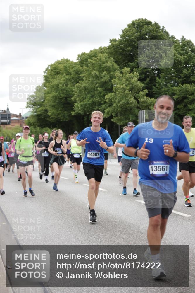 29.06.2025 - hella hamburg halbmarathon Jannik Wohlers http://msf.ph/oto/8174222 29.06.2025 11:07:27 Lombardsbrücke 1574, 1829, 2312, 2314, 2764, 2796, 2867, 3595, 3853, 3855, 3866, 3867, 4226, 4567, 4573, 6070, 6258, 6357, 6586, 7218, 7892, 8182, 8252, 8446, 8636, 9037, 9387, 9389, 9494, 9814, 9892, 9906, 9935, 10379, 10558, 10893, 11414, 12003, 12063, 12064, 12146, 12880, 13561, 14088, 14587, 14802, 15059, 15598, 15920, 16534, 16822, 18289, 18619, 18876 meine-sportfotos.de