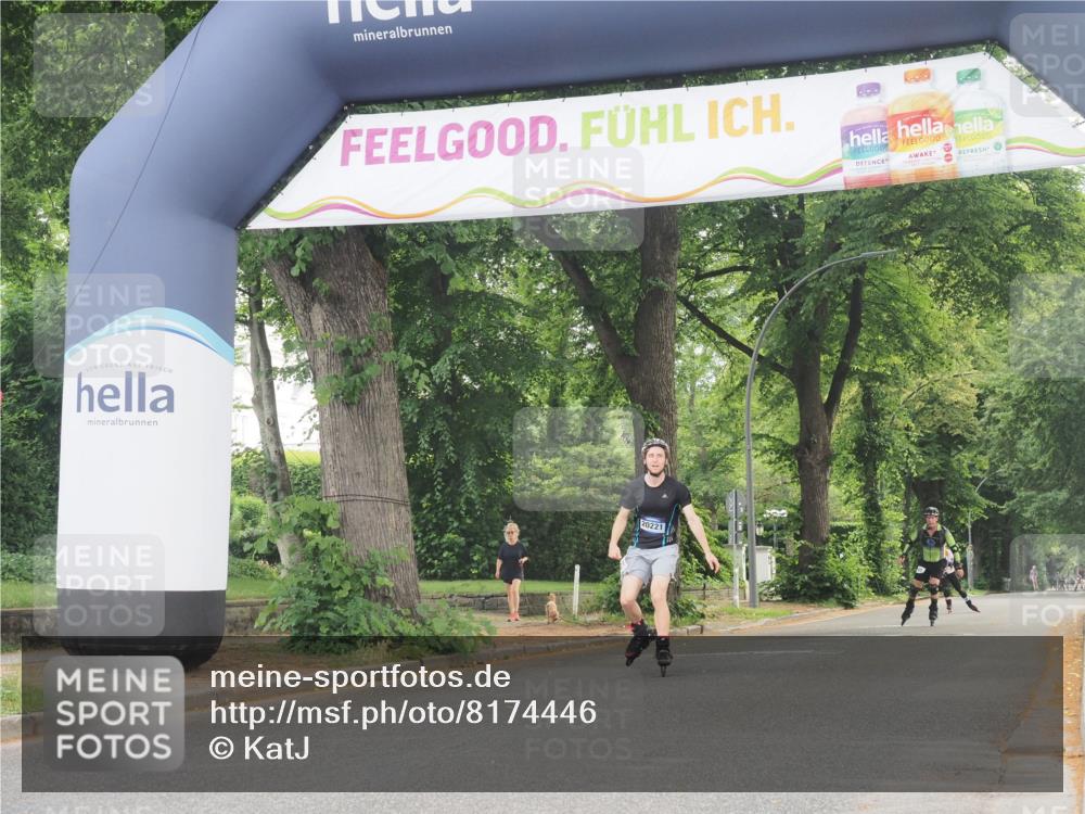 29.06.2025 - hella hamburg halbmarathon KatJ http://msf.ph/oto/8174446 29.06.2025 09:20:38 Zwischen KM18-KM19  meine-sportfotos.de