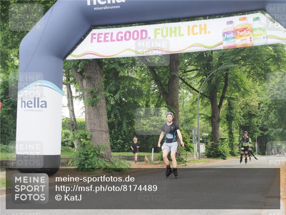 29.06.2025 - hella hamburg halbmarathon KatJ http://msf.ph/oto/8174489 29.06.2025 09:20:38 Zwischen KM18-KM19  meine-sportfotos.de