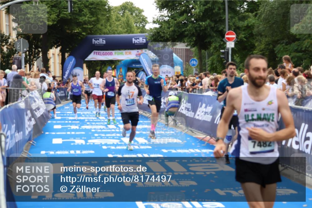 29.06.2025 - hella hamburg halbmarathon Zöllner http://msf.ph/oto/8174497 29.06.2025 10:37:15 Ziel 4860, 5923, 7482, 8362, 9178, 10190, 11423, 13972, 15178, 17137, 17726 meine-sportfotos.de