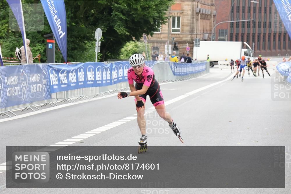 29.06.2025 - hella hamburg halbmarathon Strokosch-Dieckow http://msf.ph/oto/8174601 29.06.2025 09:16:23 Ziel 20158, 20191, 20387 meine-sportfotos.de
