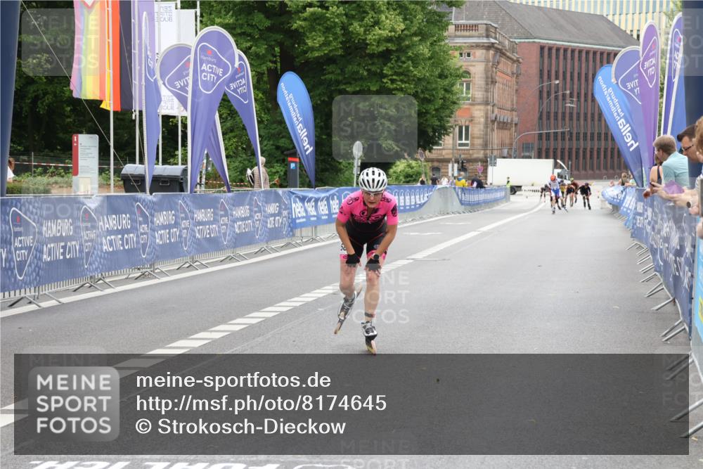 29.06.2025 - hella hamburg halbmarathon Strokosch-Dieckow http://msf.ph/oto/8174645 29.06.2025 09:16:24 Ziel 20158, 20191, 20299, 20387 meine-sportfotos.de