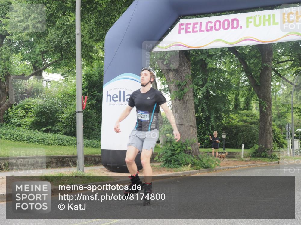 29.06.2025 - hella hamburg halbmarathon KatJ http://msf.ph/oto/8174800 29.06.2025 09:20:39 Zwischen KM18-KM19  meine-sportfotos.de