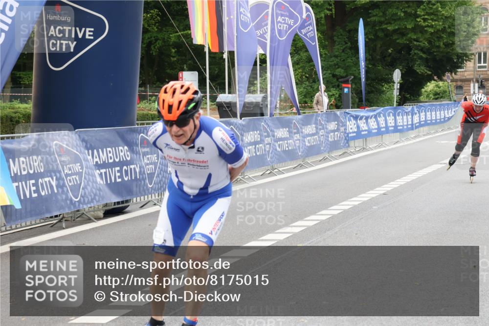 29.06.2025 - hella hamburg halbmarathon Strokosch-Dieckow http://msf.ph/oto/8175015 29.06.2025 09:16:36 Ziel 20280, 20299, 20357, 20387, 20467, 20473 meine-sportfotos.de